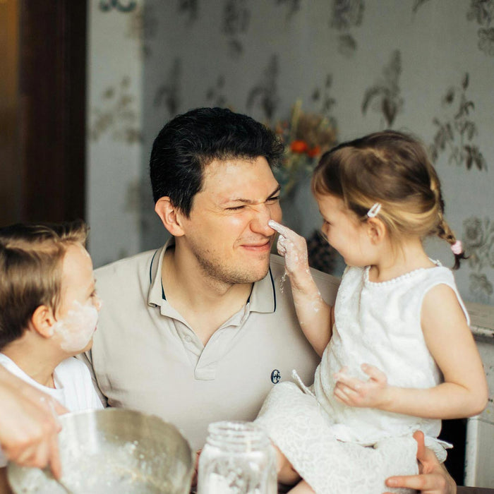 Cadeau personnalisé anniversaire papa : le top 8 des idées qui font vraiment plaisir