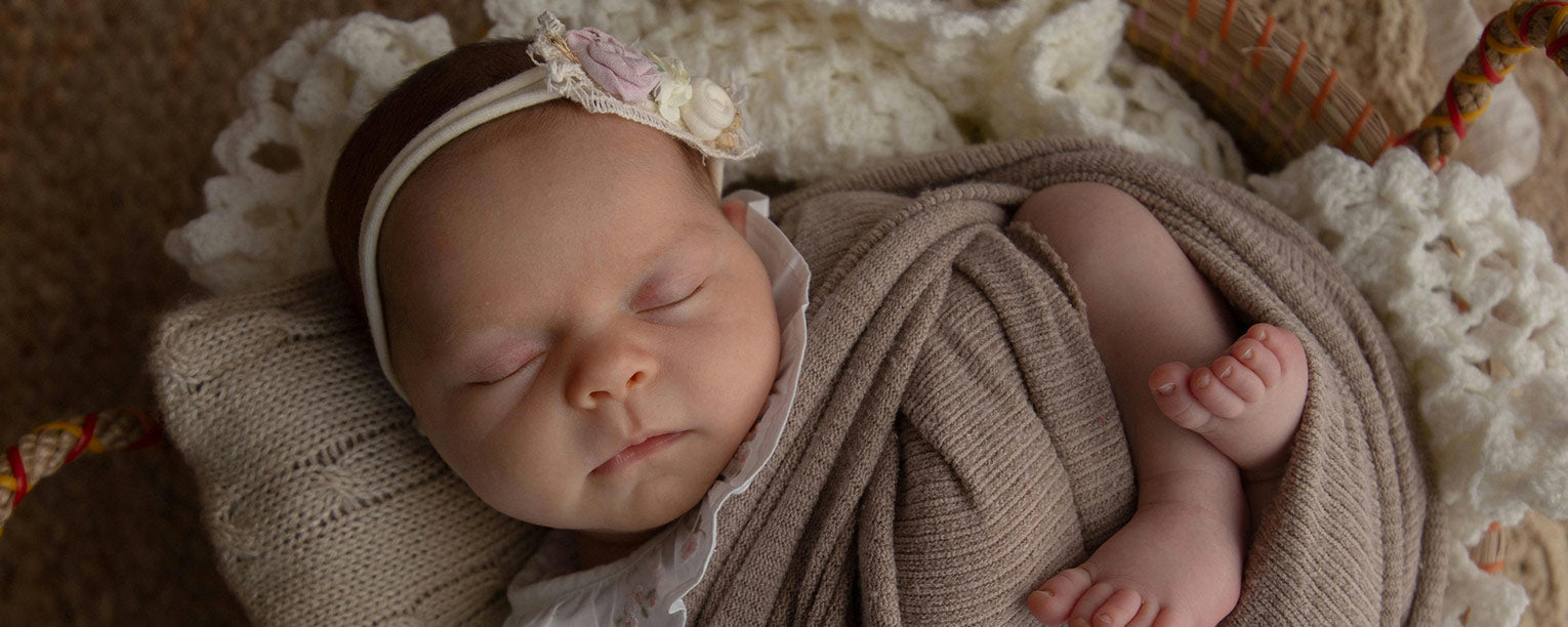 Texte félicitations naissance fille : idées de messages touchants et inspirants