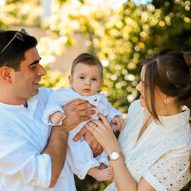 Choix parrain marraine : comment trouver les personnes idéales pour votre enfant ?