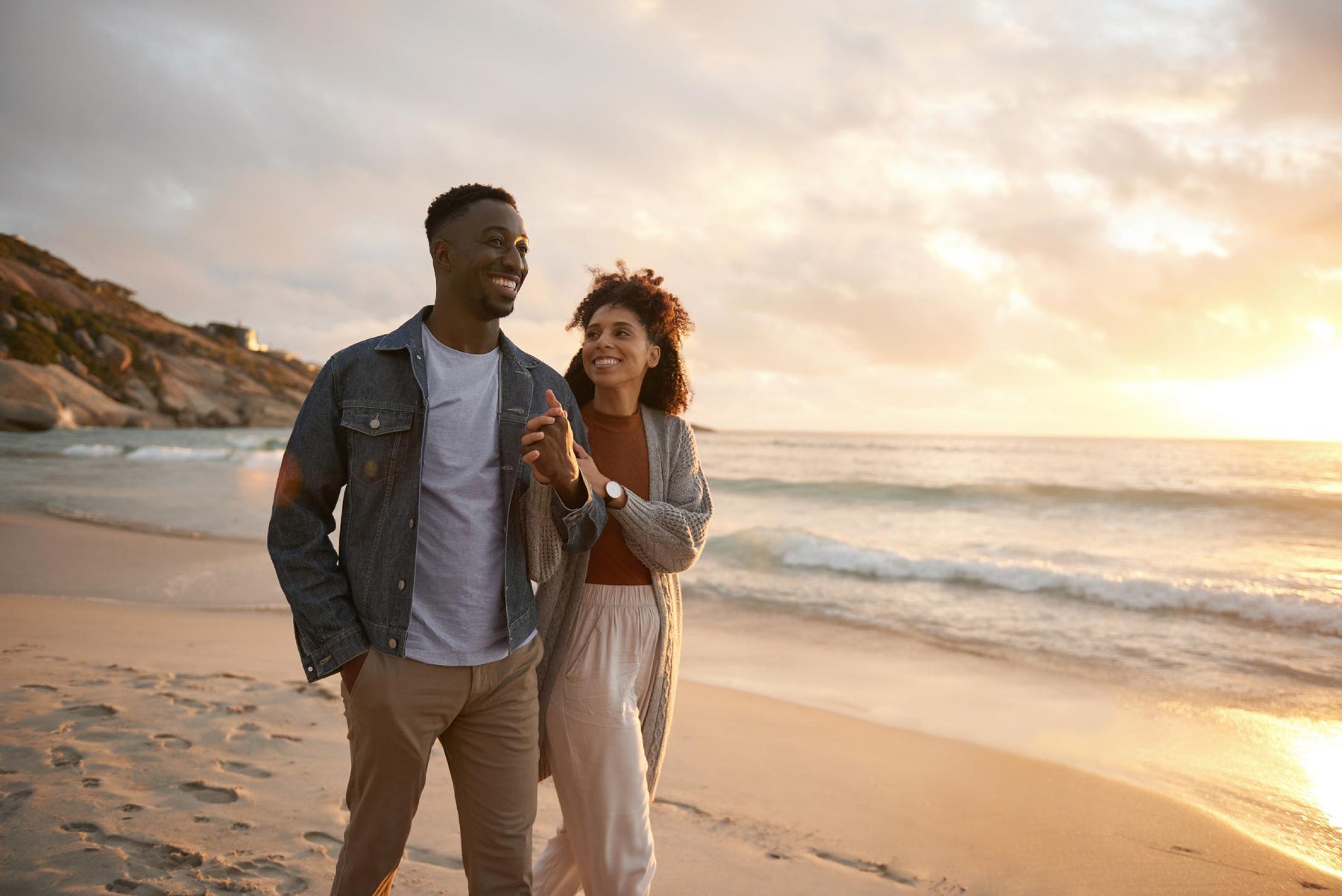 Quel cadeau offrir pour un anniversaire de mariage ? Idées symboliques, personnalisées et inoubliables