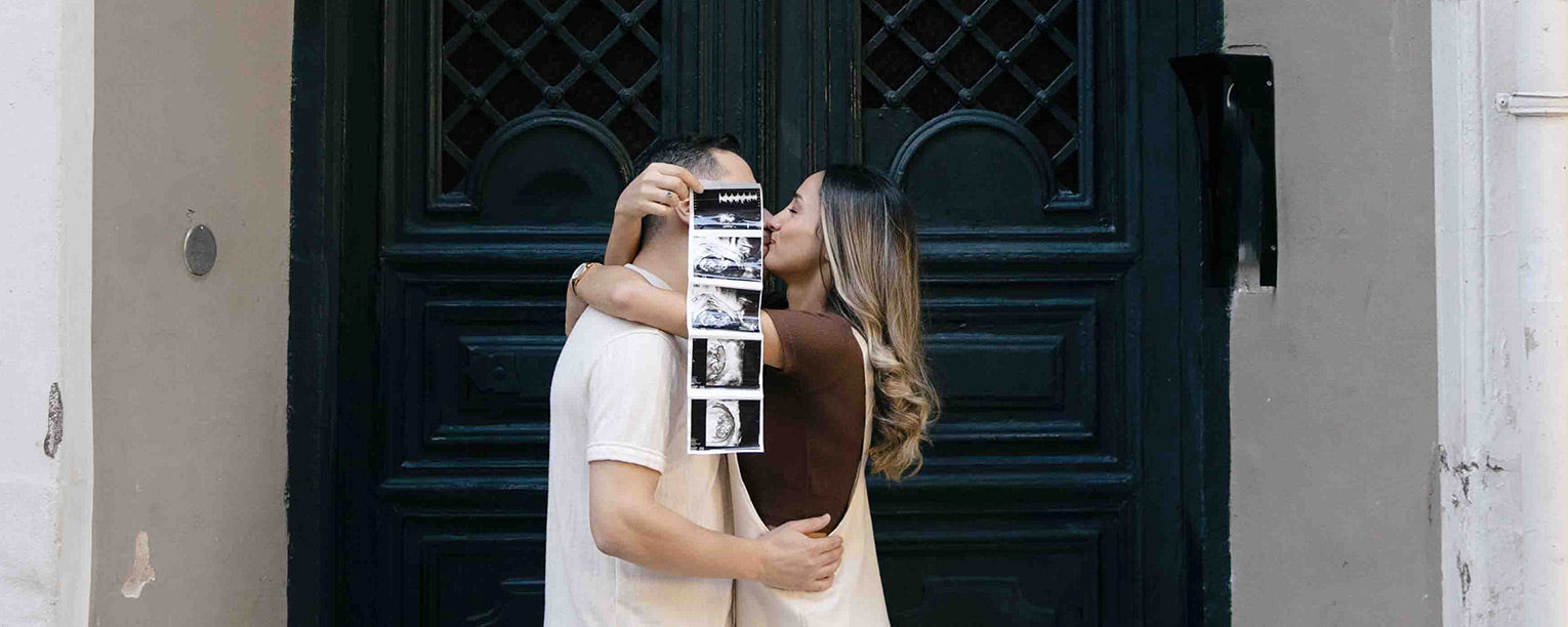 Comment annoncer sa grossesse ? 30 idées originales pour créer une annonce inoubliable