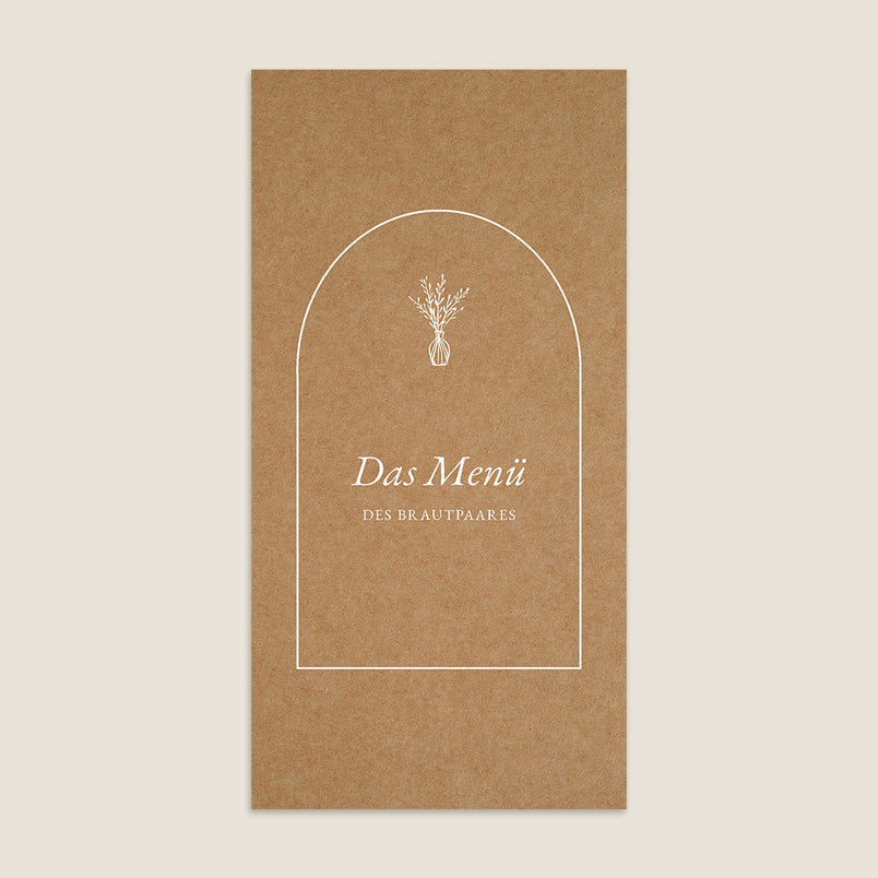 Kraftbogen und weiße Blumen