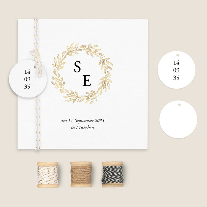 Moderne Einladungskarten Hochzeit Initialen und Blätter