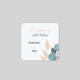 Eukalyptus-Kranz und getrocknete Blumen