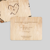 Herz in Holz eingraviert
