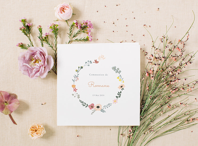 Faire-part de communion avec une couronne de fleurs