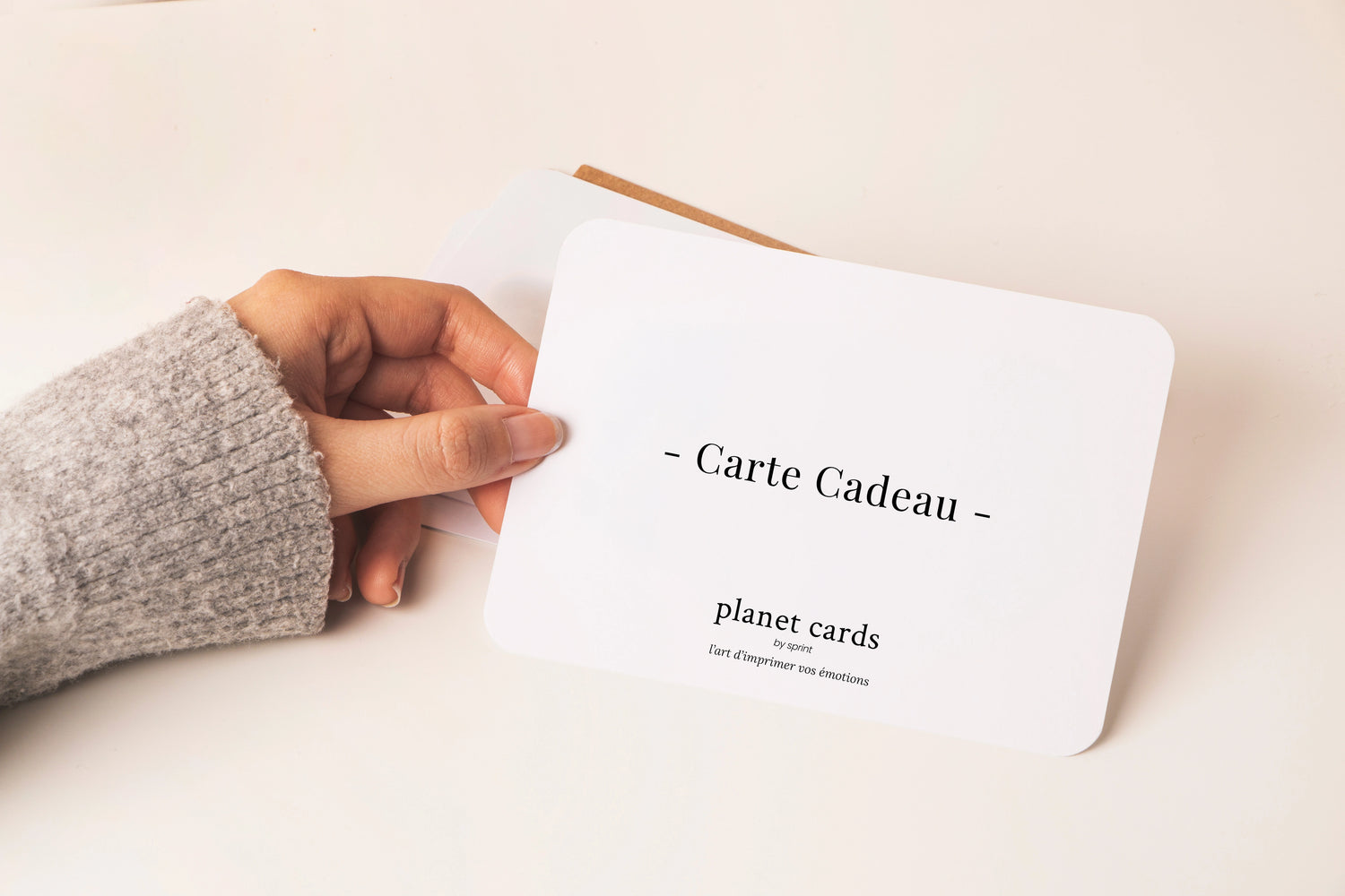 Regala la libertà di scegliere con la Gift Card Planet Cards!