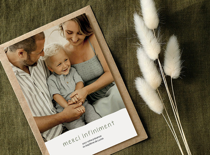 Carte de remerciement baptême avec photo